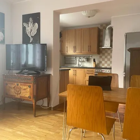 Kamienica Gdynska 35 Apartmán