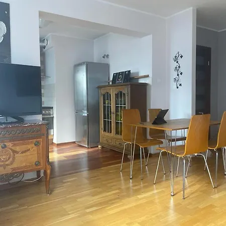 Kamienica Gdynska 35 Gdyně